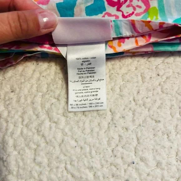 Lilly Pulitzer Colorful Floral Fabric - Picture 3 of 3